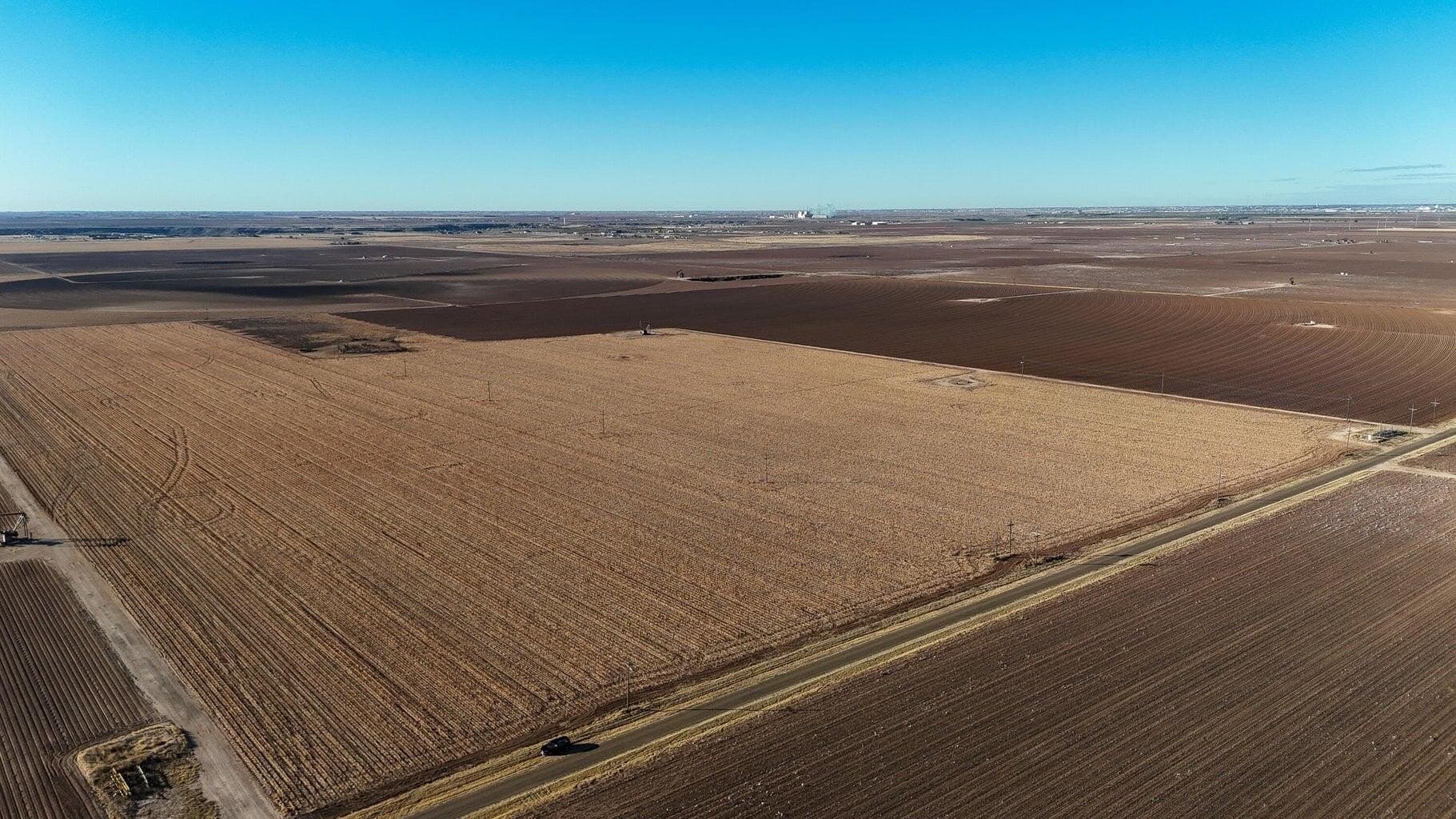 10.01 acres in Lubbock County - photo 7
