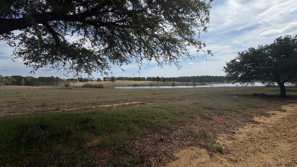 1.38 acres in Texas County