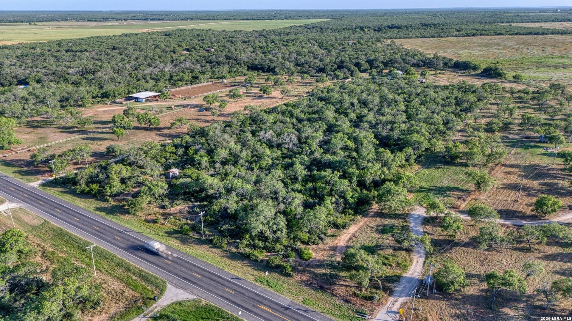 10.1 acres in Frio County gallery image 3