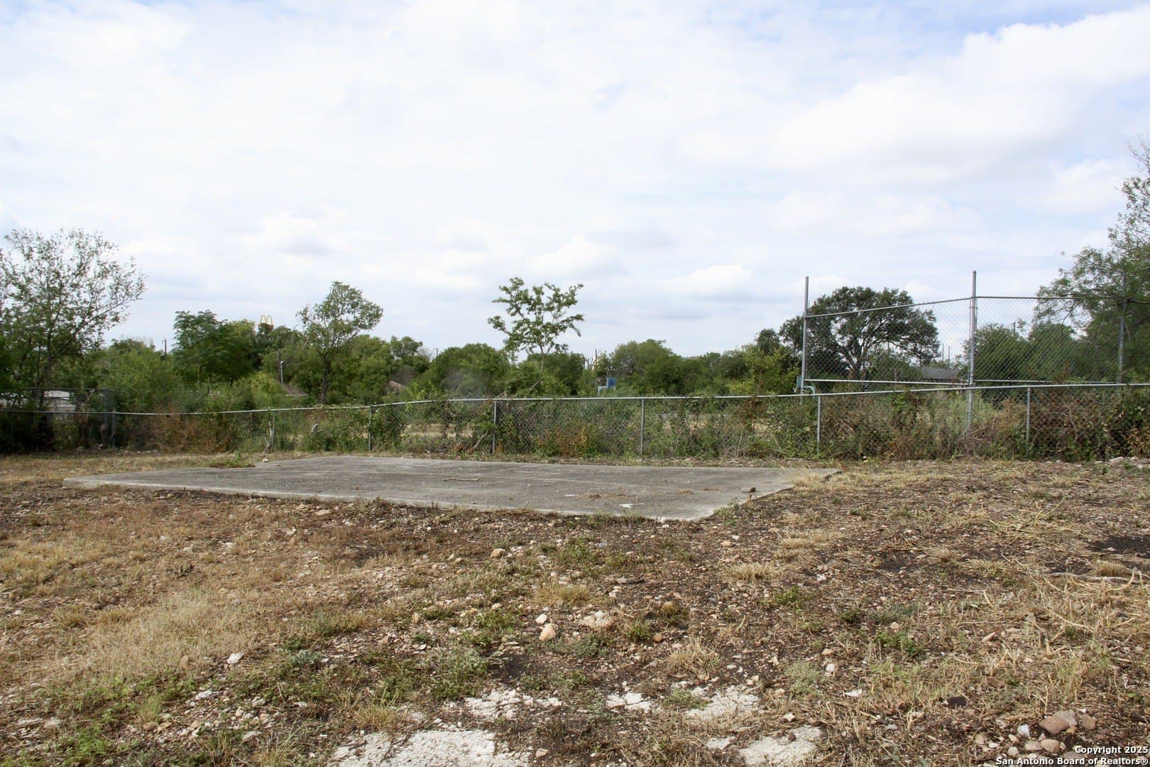 0.19 acres in Bexar County - photo 4