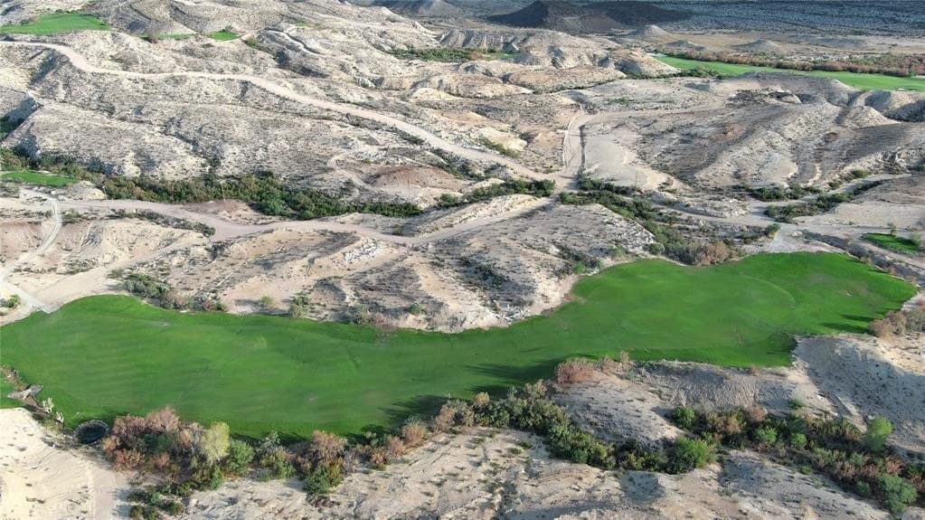 1.88 acres in Brewster County gallery image 3