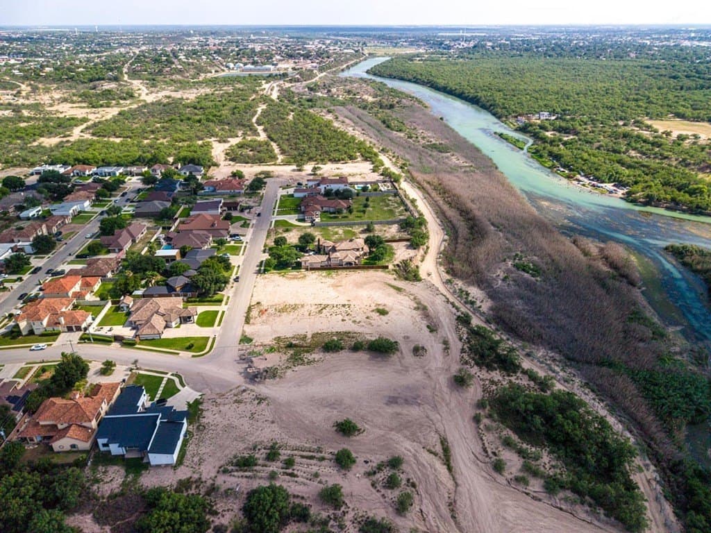 1.54 acres in Maverick County featured view