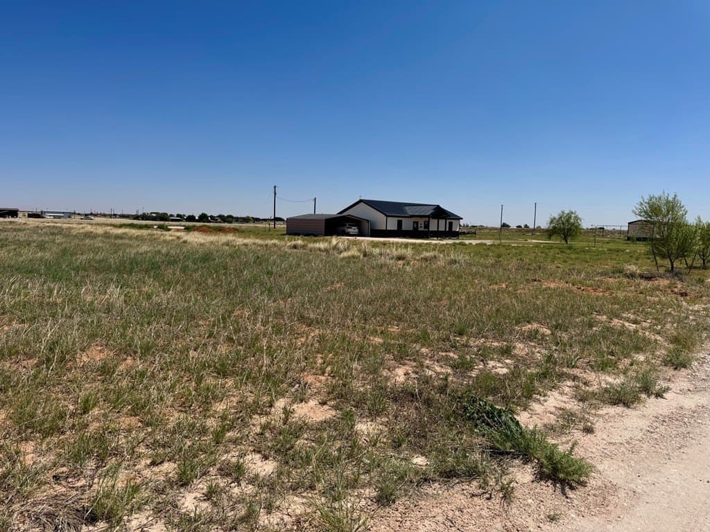 2 acres in Gaines County - photo 8