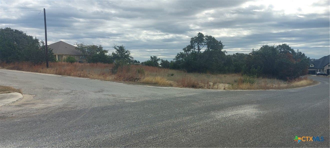 0.31 acres in Blanco County - photo 3