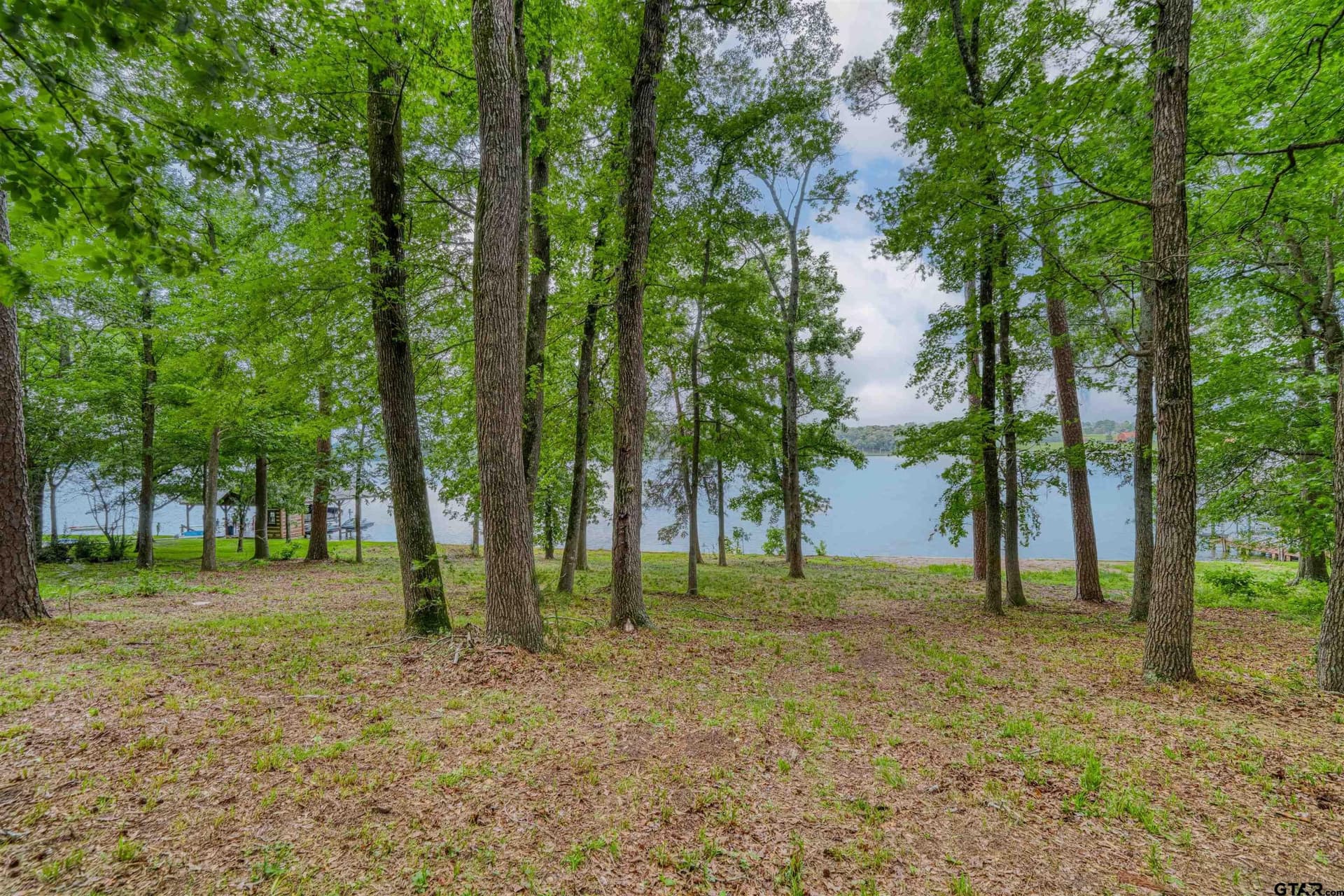 0.88 acres in Franklin County - photo 12