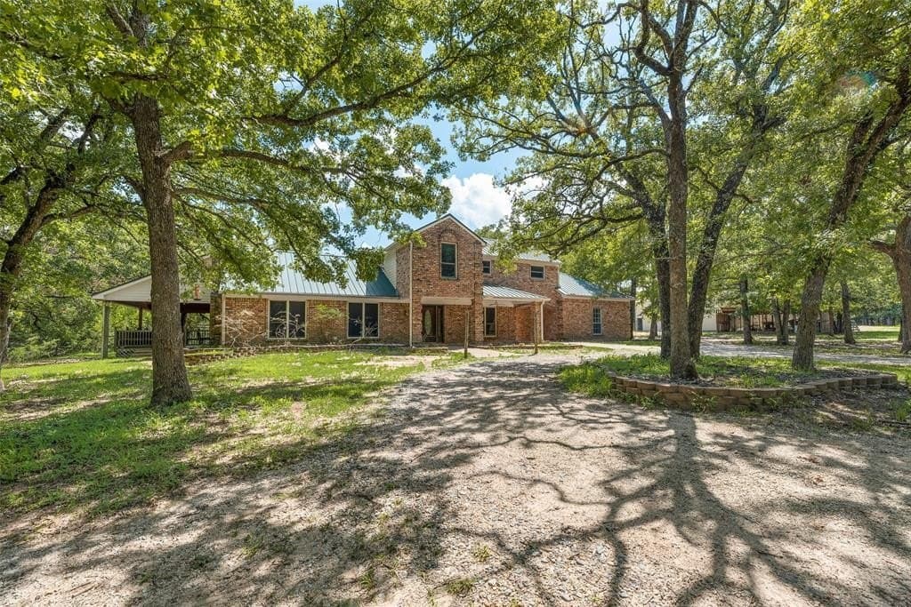 11.5 acres in Hunt County