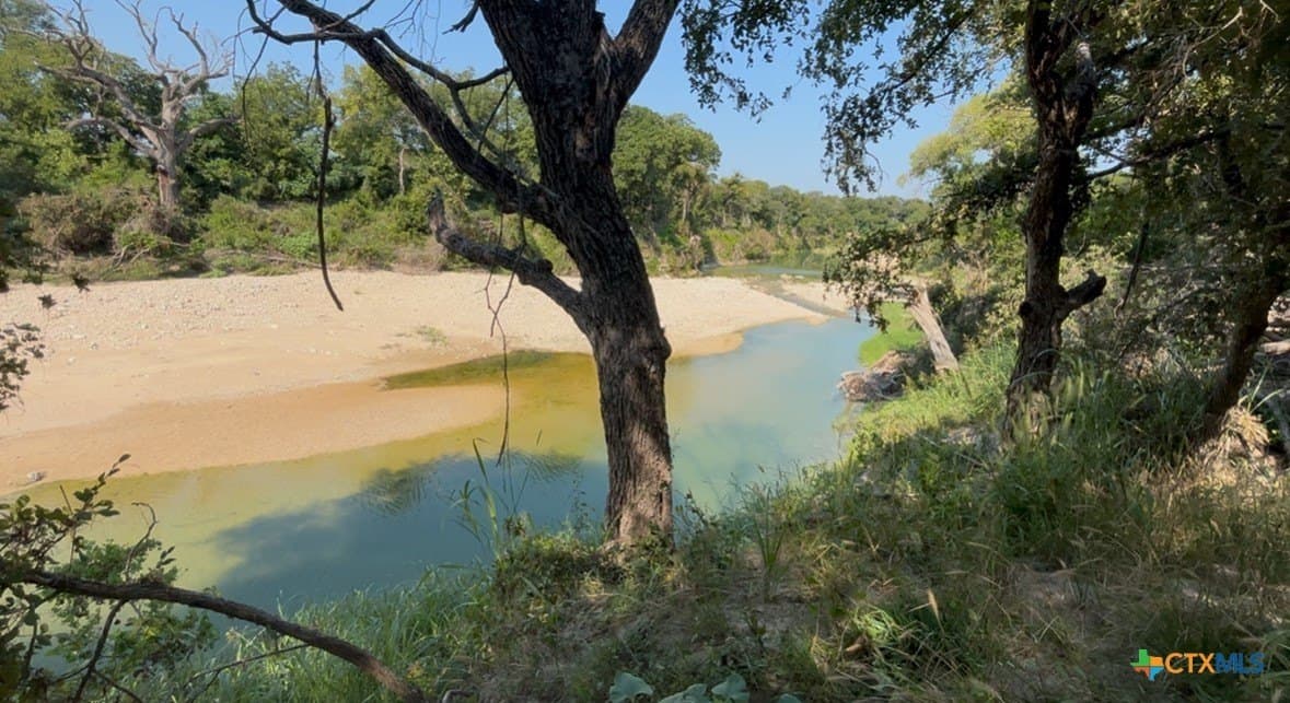 13.97 acres in Lampasas County gallery image 3