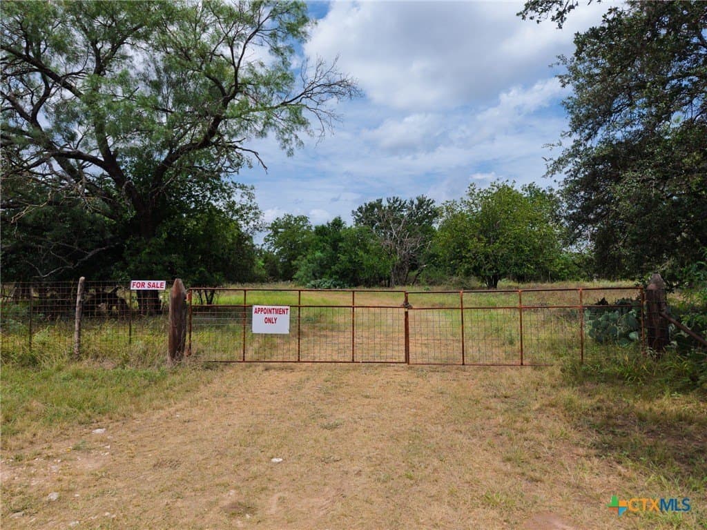 13.97 acres in Lampasas County - photo 41