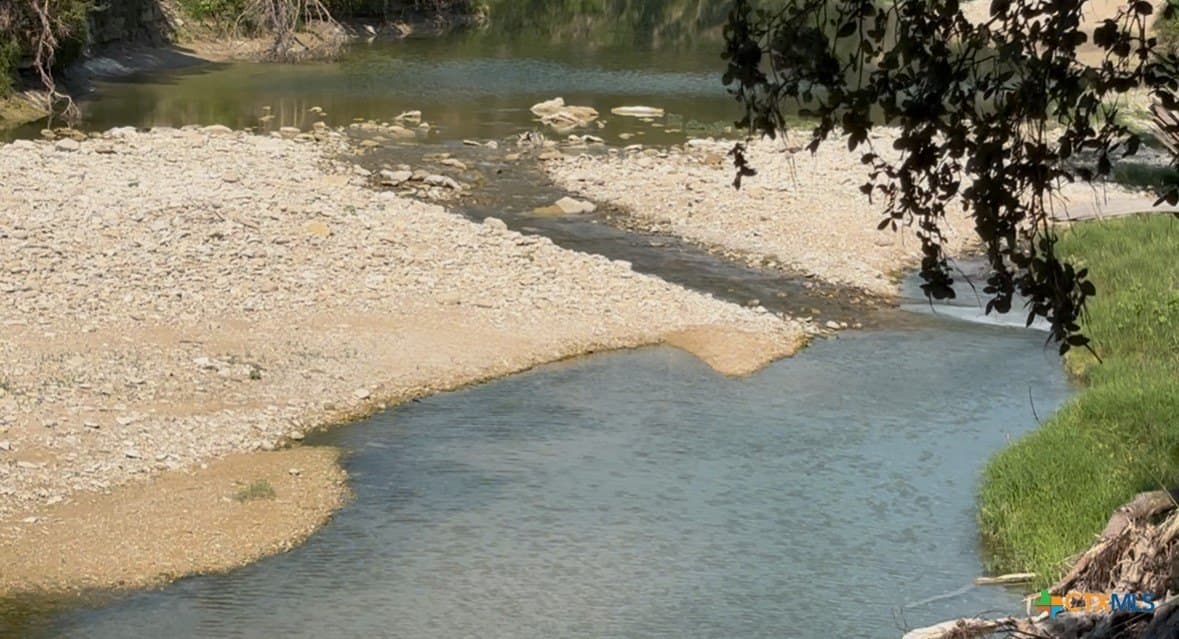 13.97 acres in Lampasas County - photo 8