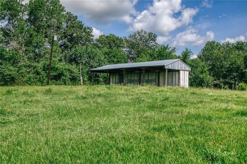 4.35 acres in MONTGOMERY County - photo 11