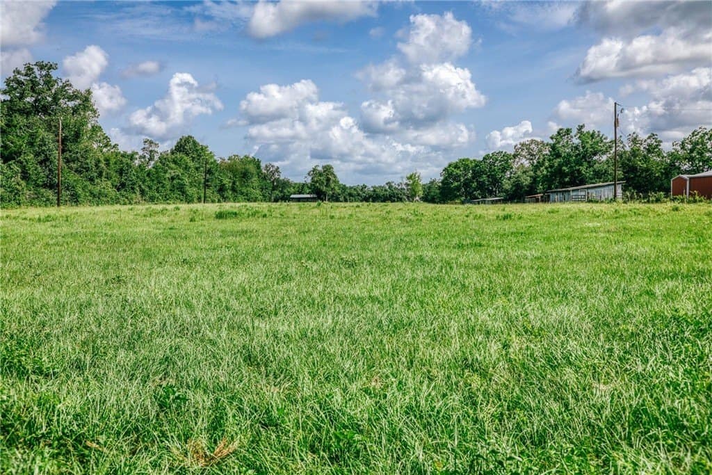 4.35 acres in MONTGOMERY County - photo 5