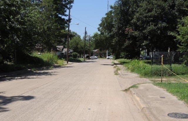 0.09 acres in Dallas County - photo 2