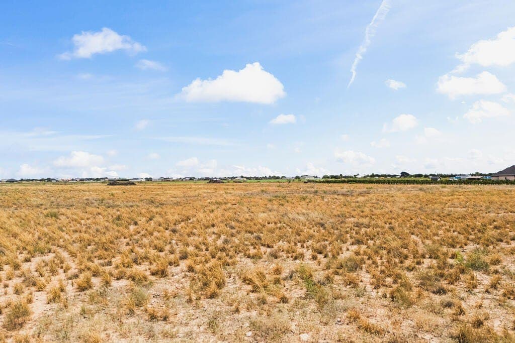 10.28 acres in Gaines County - photo 6