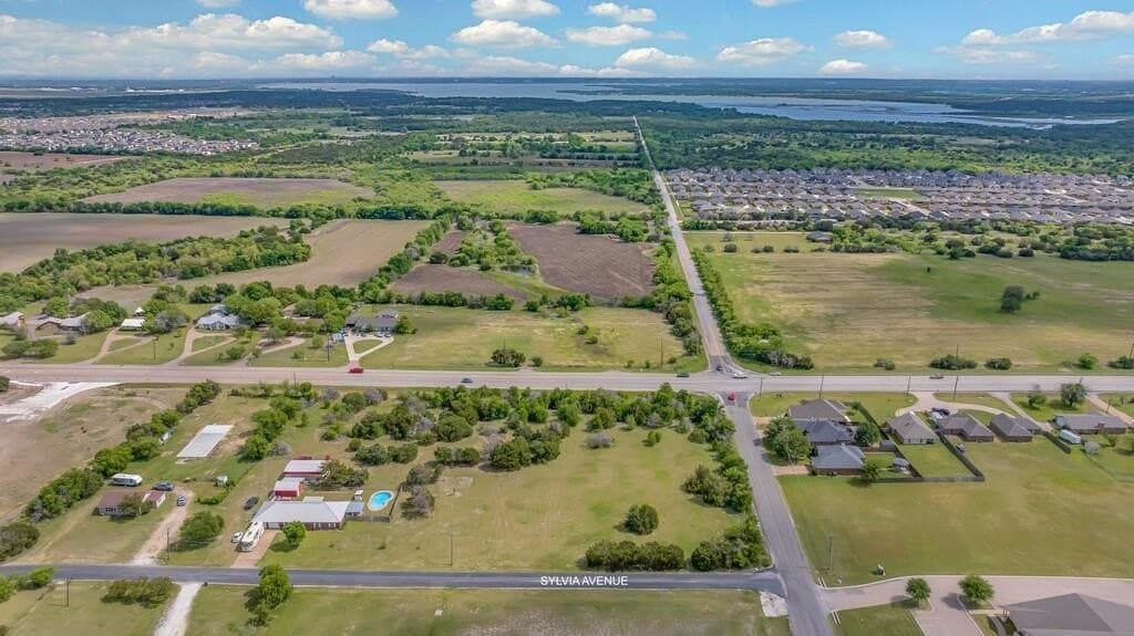 0.99 acres in McLennan County gallery image 4