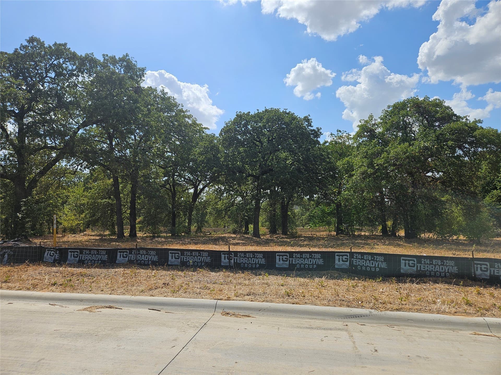 1 acres in Tarrant County - photo 3