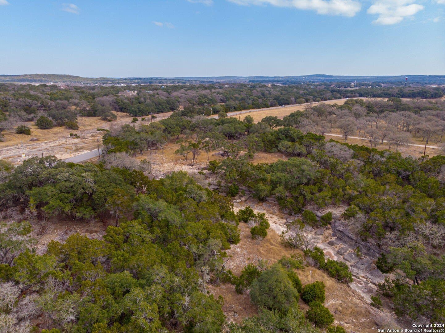5.2 acres in Comal County - photo 2