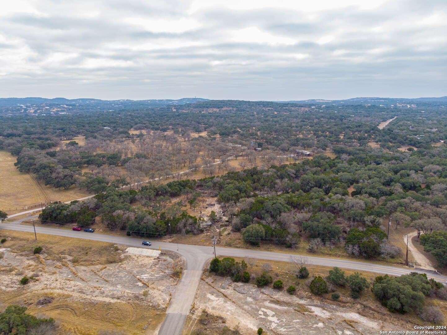 5.2 acres in Comal County - photo 4