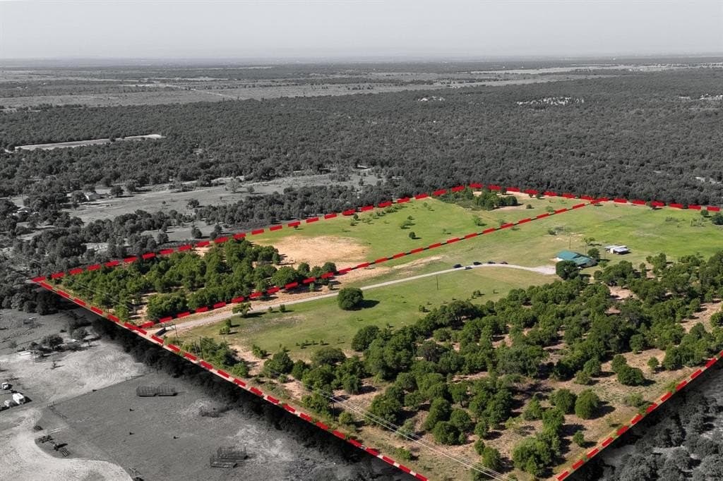 37 acres in Jones County gallery image 3
