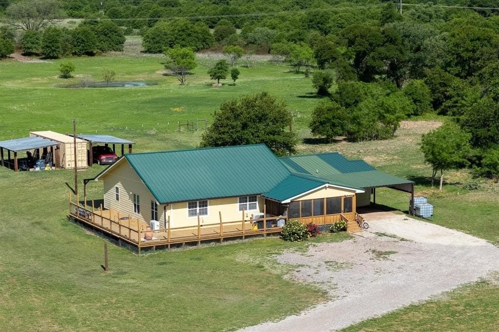 37 acres in Jones County gallery image 2