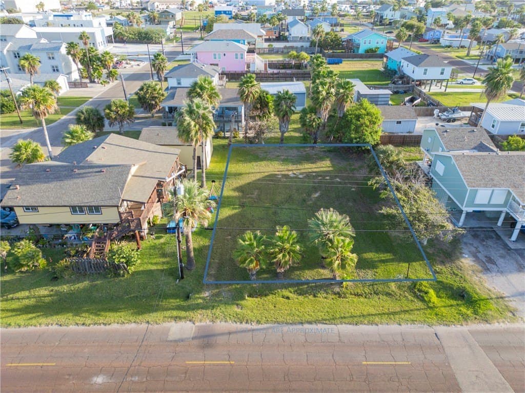 0.14 acres in Nueces County - photo 10