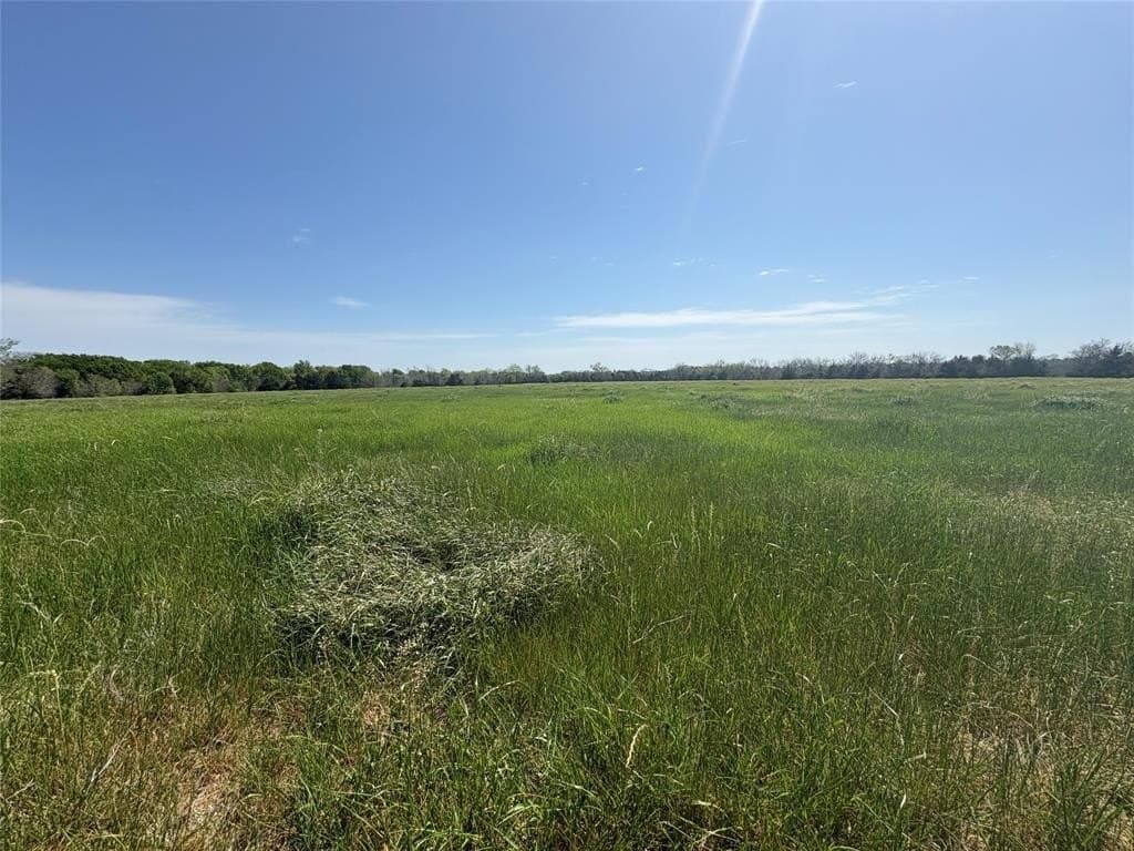 14 acres in Hopkins County