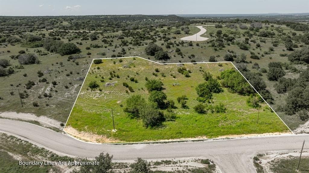 2.3 acres in Somervell County gallery image 4
