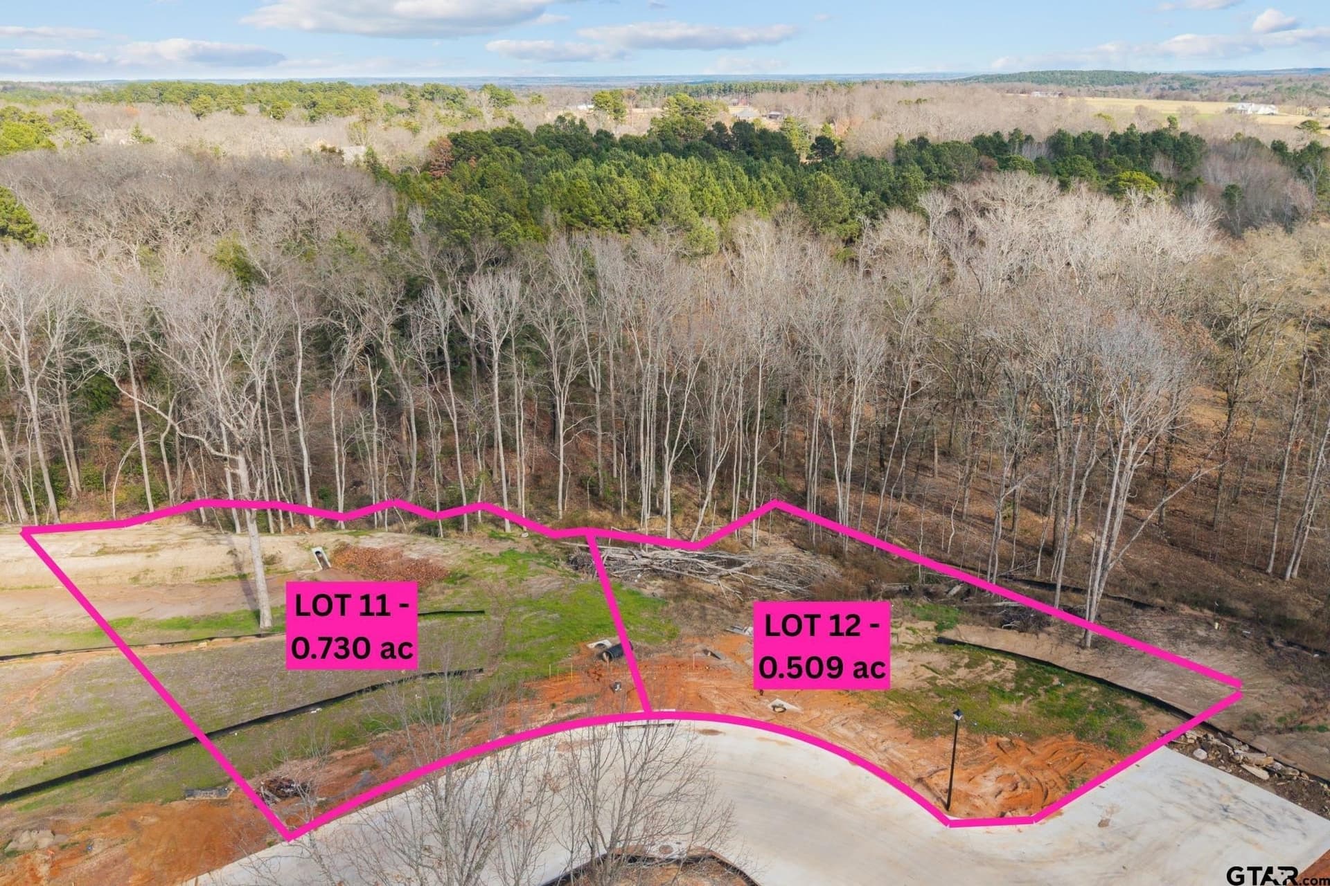 0.73 acres in Smith County