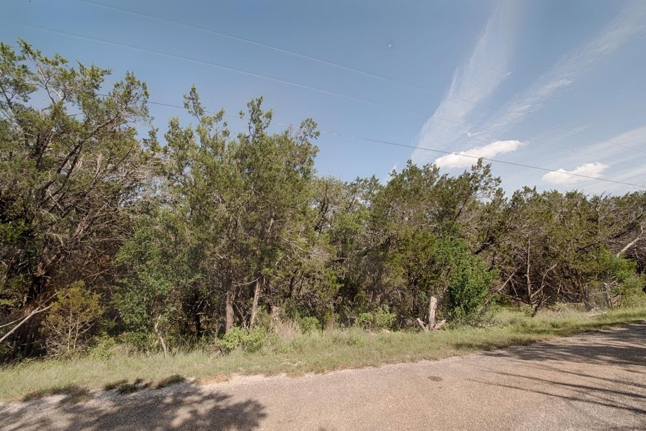 0.43 acres in Burnet County gallery image 4
