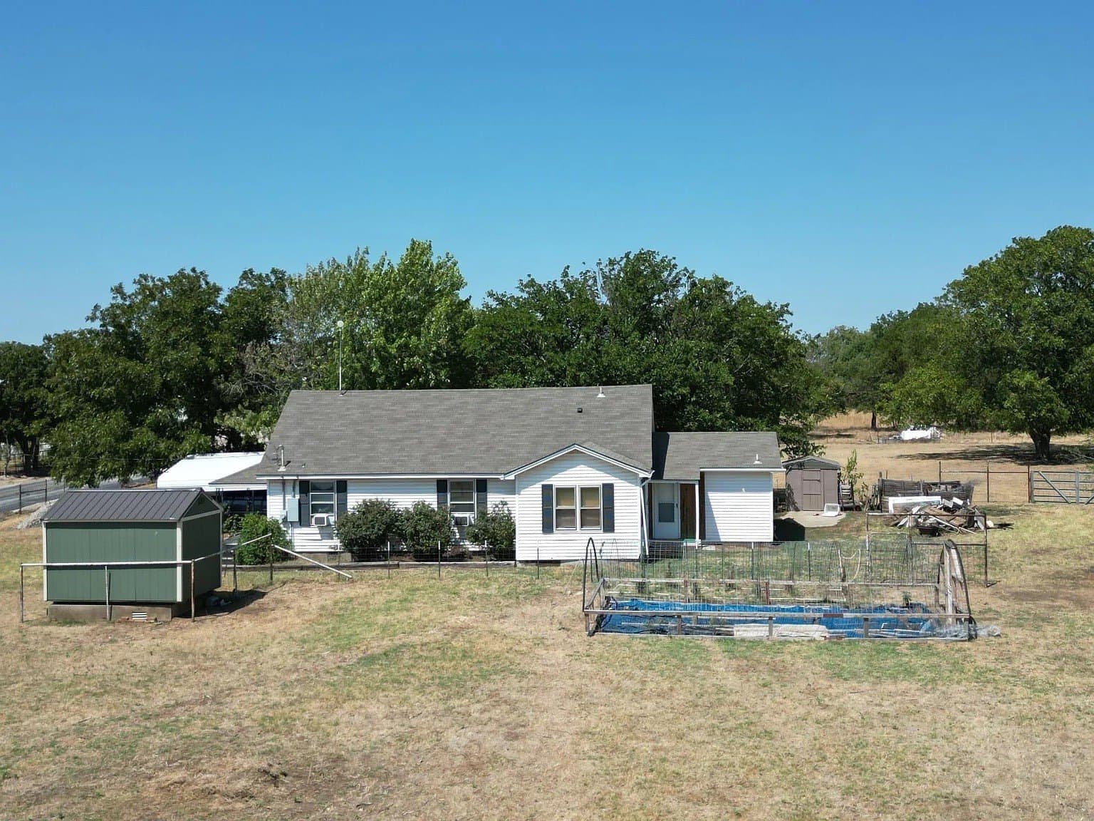 1.68 acres in Clay County gallery image 3