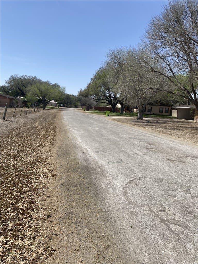 0.64 acres in Jim Wells County - photo 4