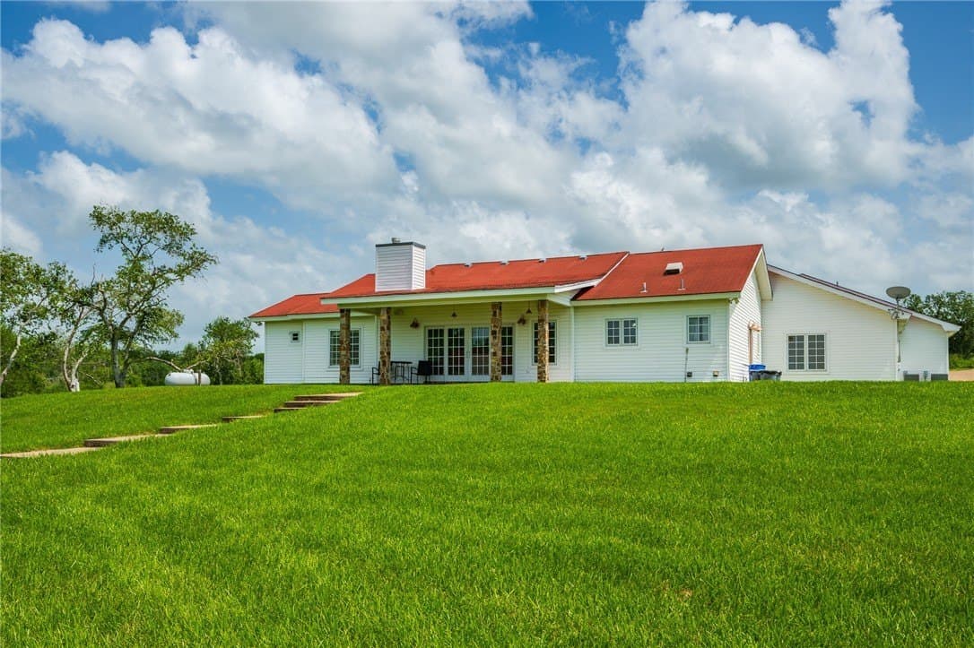10.09 acres in San Patricio County - photo 11