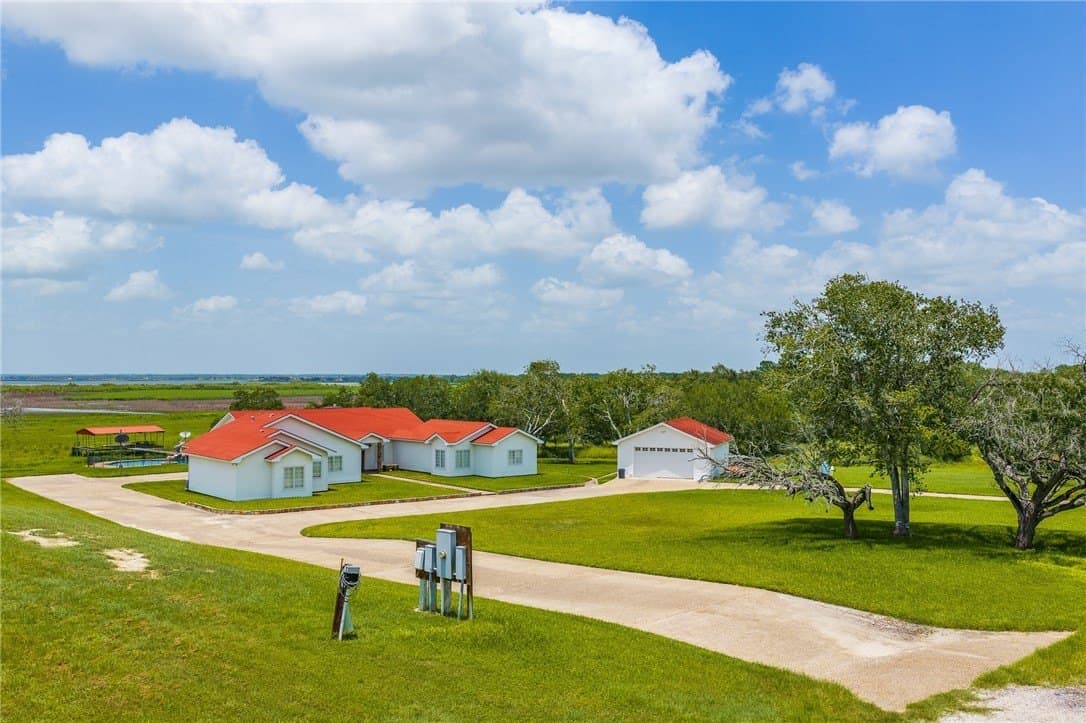 10.09 acres in San Patricio County gallery image 3