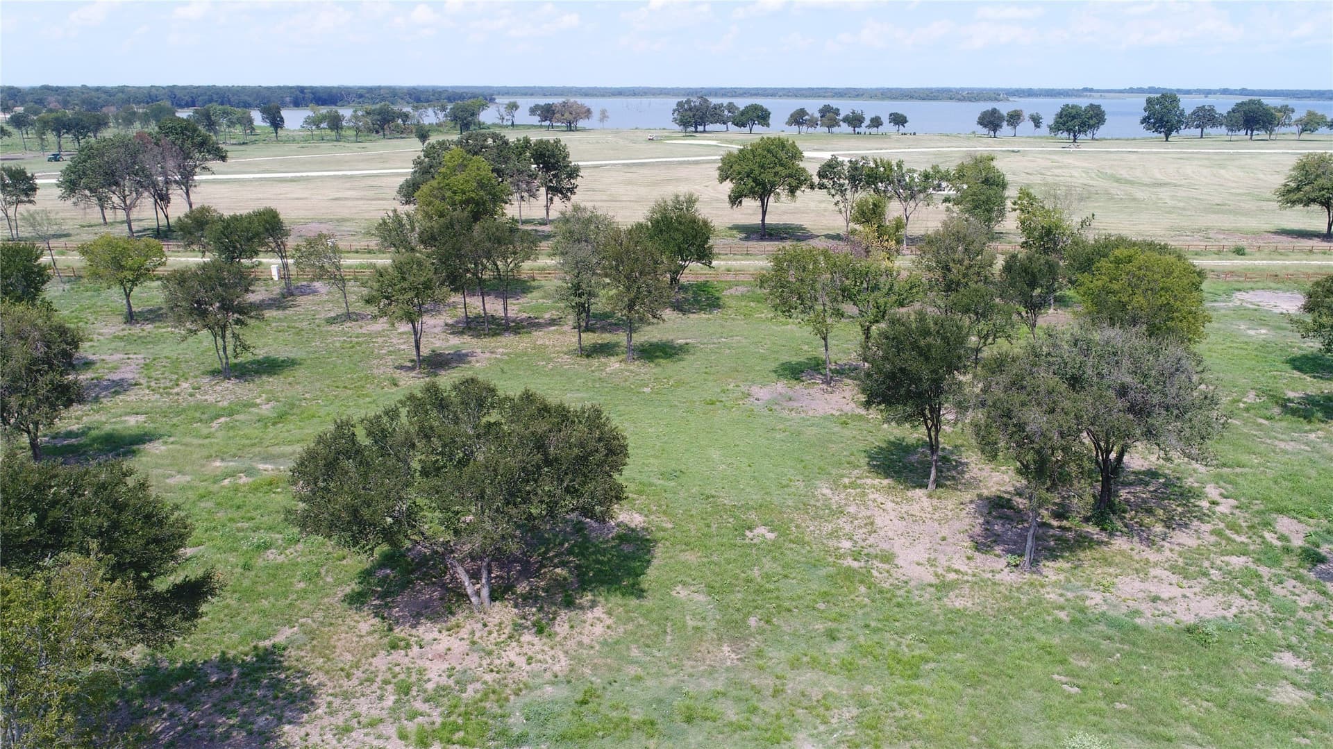 1 acres in Navarro County gallery image 4
