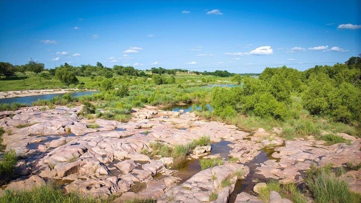 13.3 acres in Llano County gallery image 4