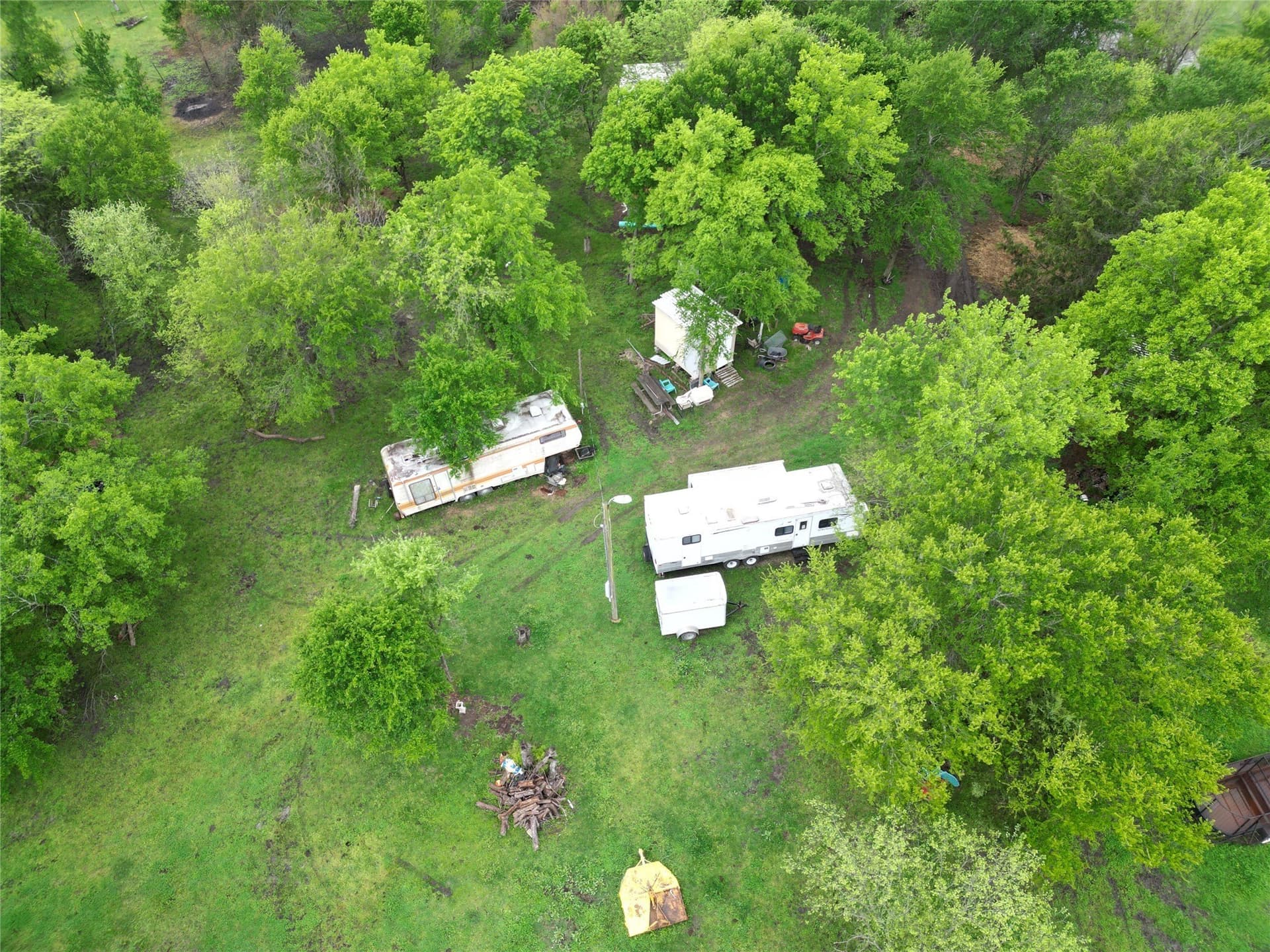 10.14 acres in Navarro County gallery image 2