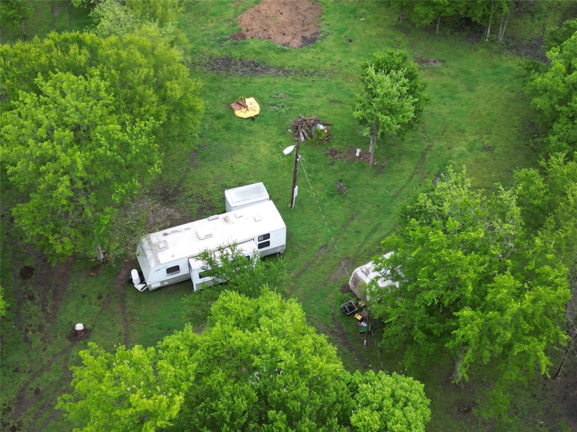 10.14 acres in Navarro County gallery image 3