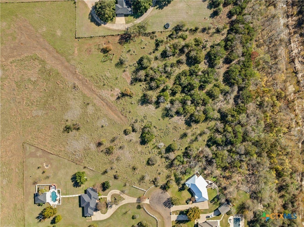 3.61 acres in Bell County gallery image 4