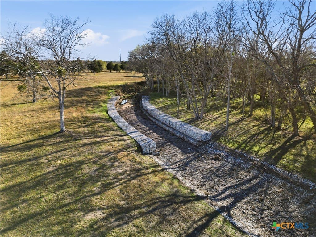 13.39 acres in DeWitt County - photo 8