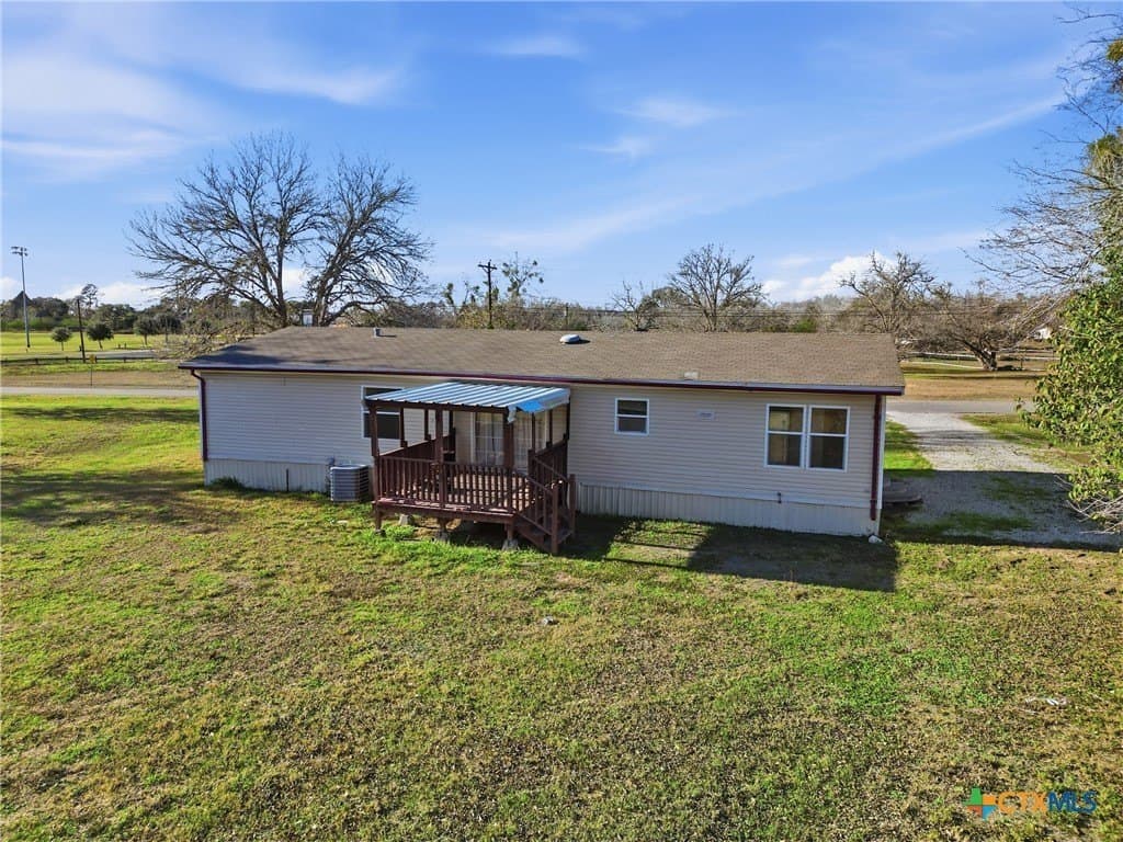13.39 acres in DeWitt County - photo 24