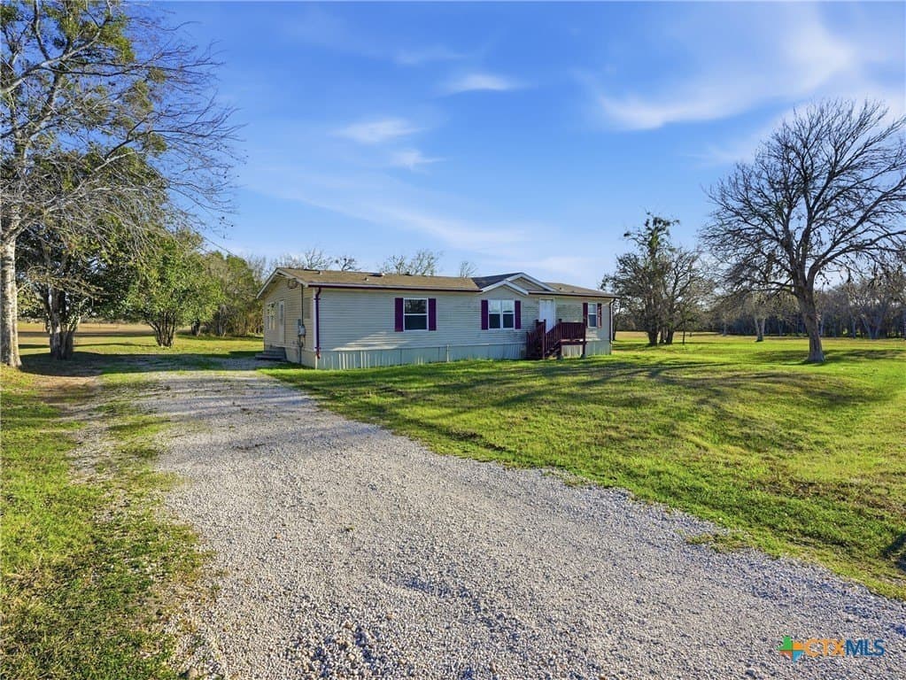 13.39 acres in DeWitt County - photo 26