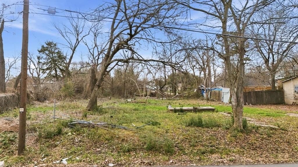 0.3 acres in Kaufman County