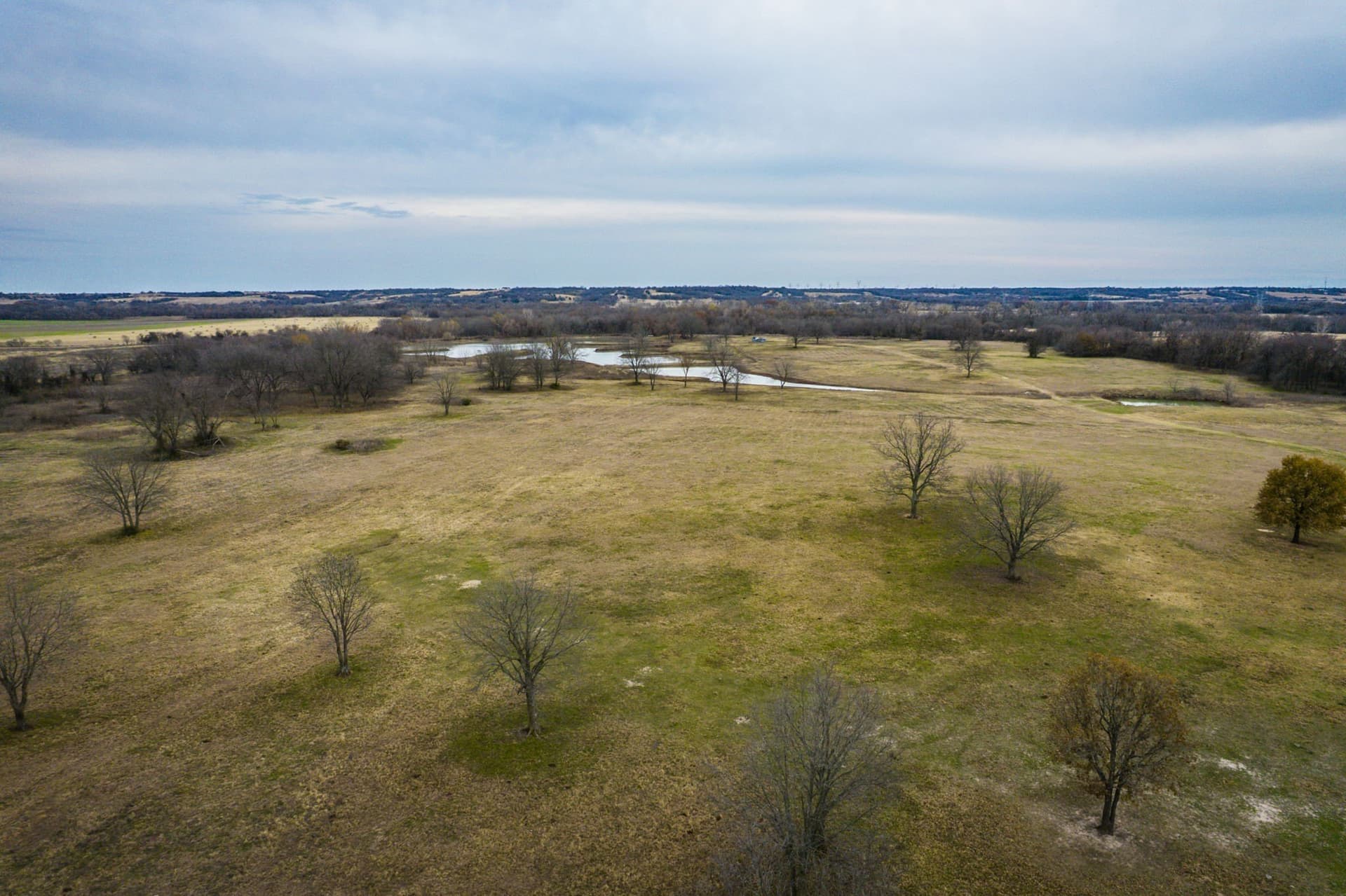 102.62 acres in Ellis County - photo 24
