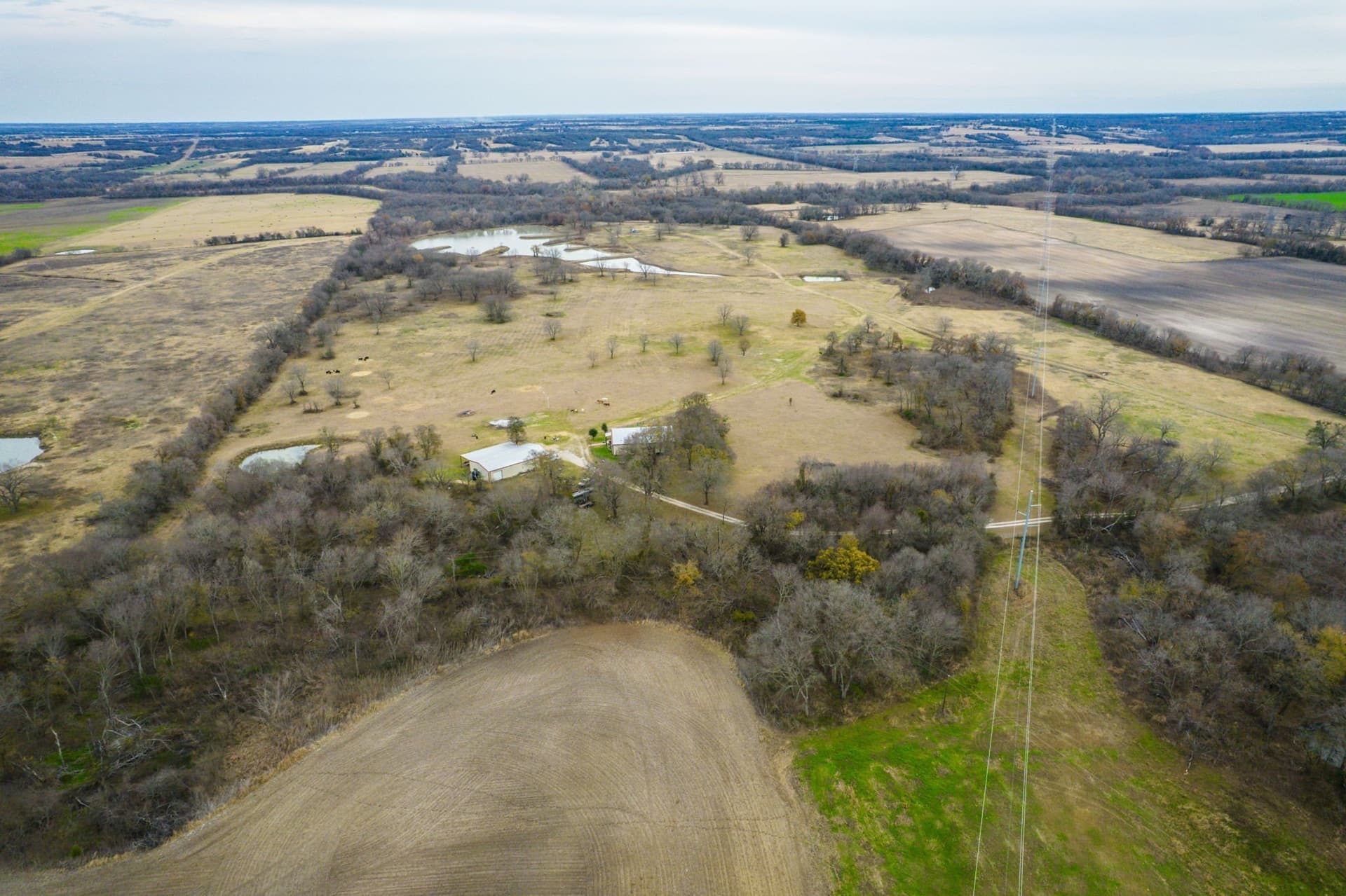 102.62 acres in Ellis County - photo 27