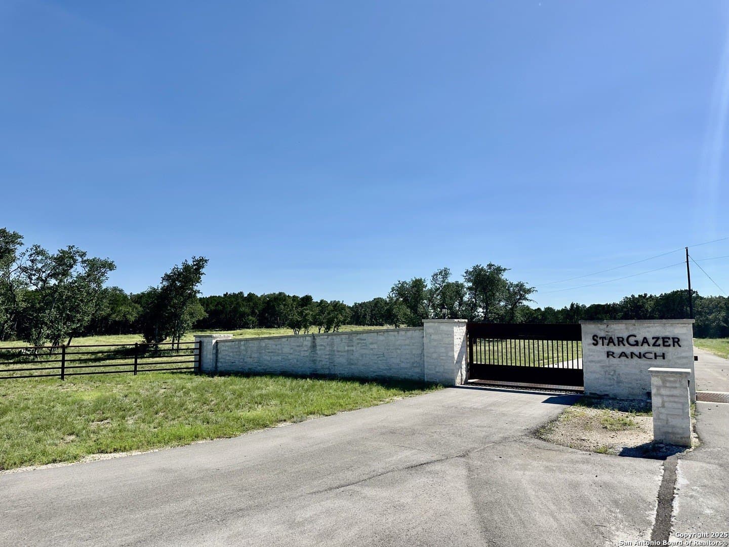 8 acres in Burnet County - photo 3