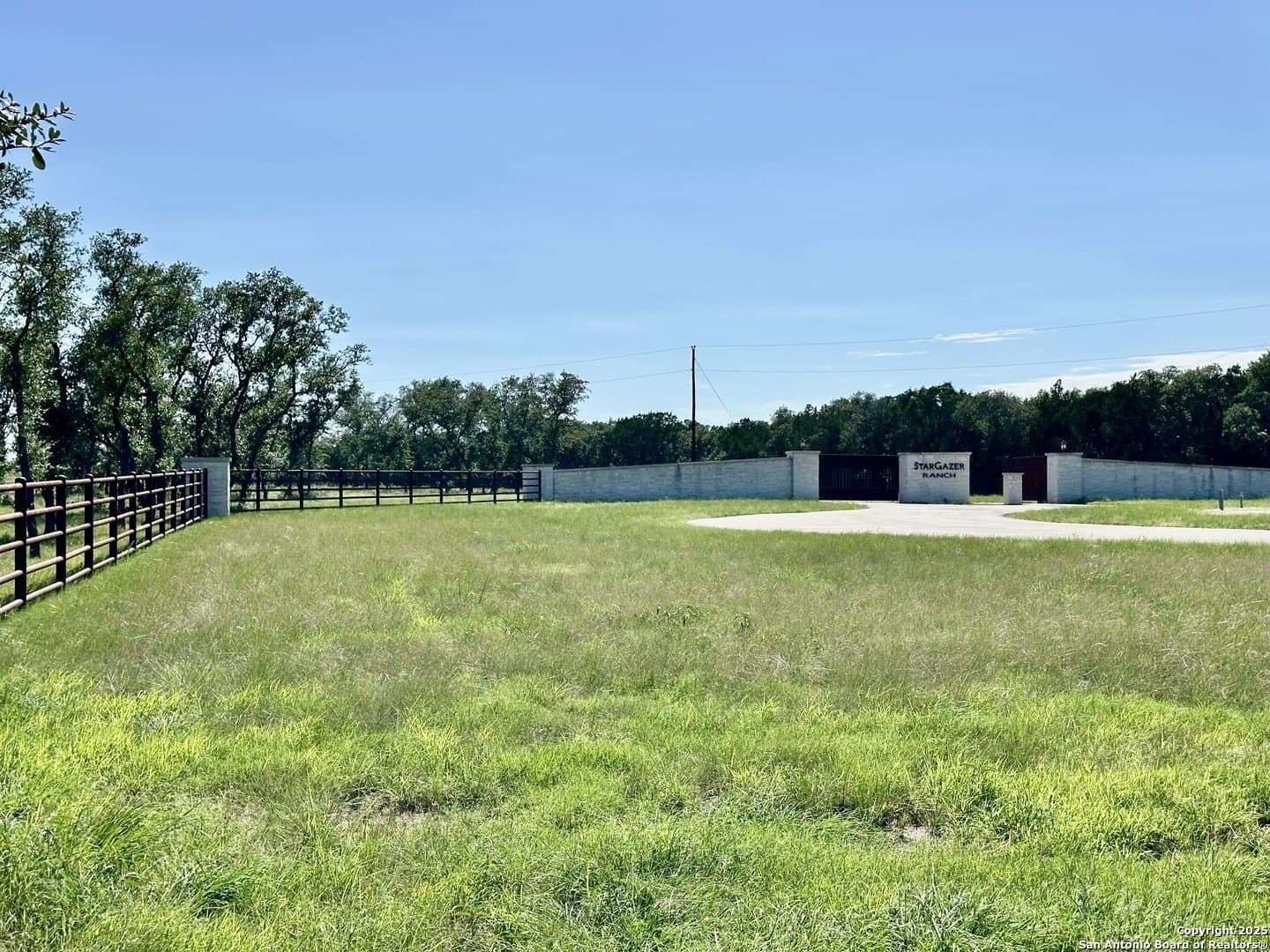 8 acres in Burnet County - photo 4
