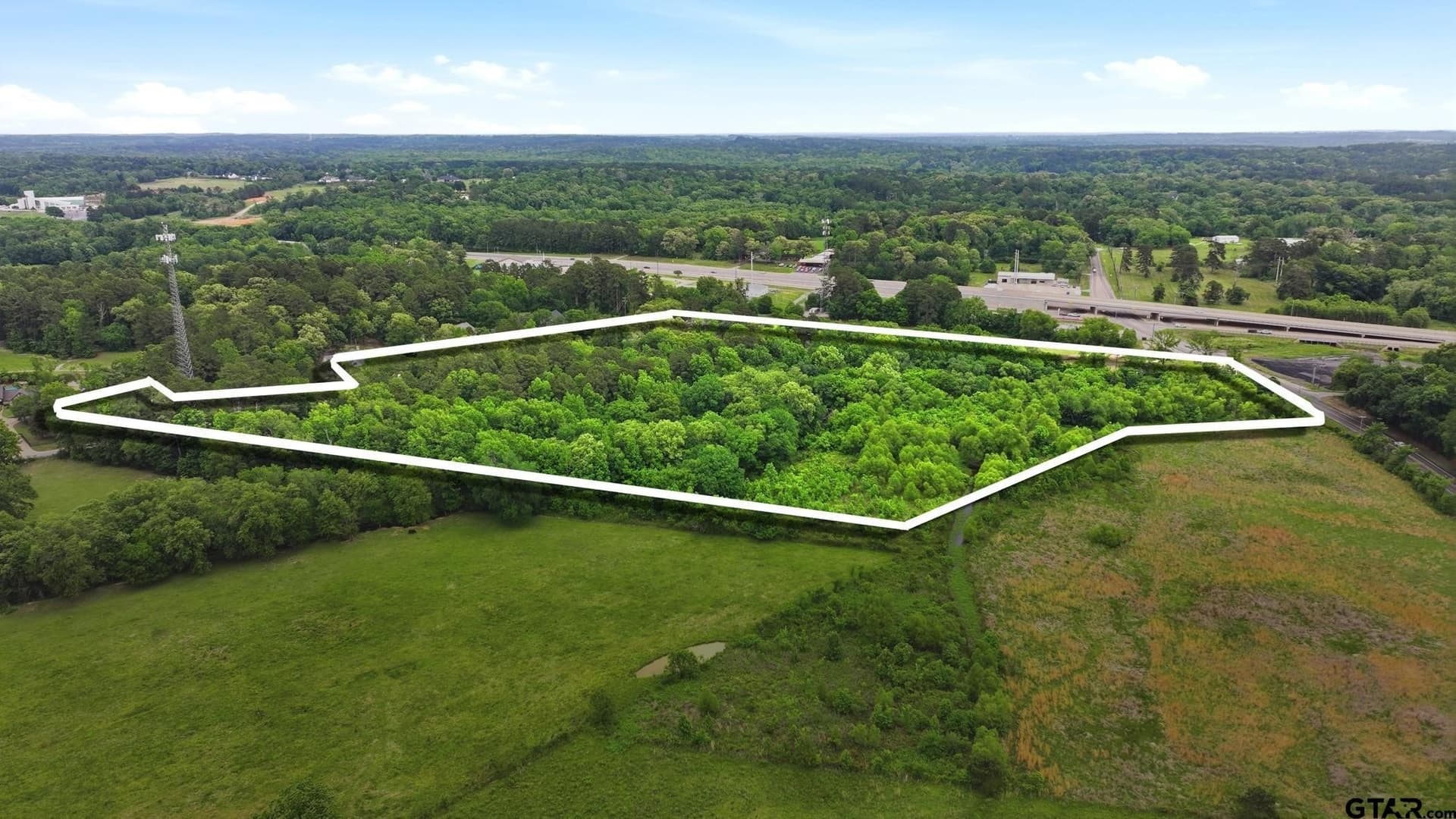 13.69 acres in Smith County gallery image 4