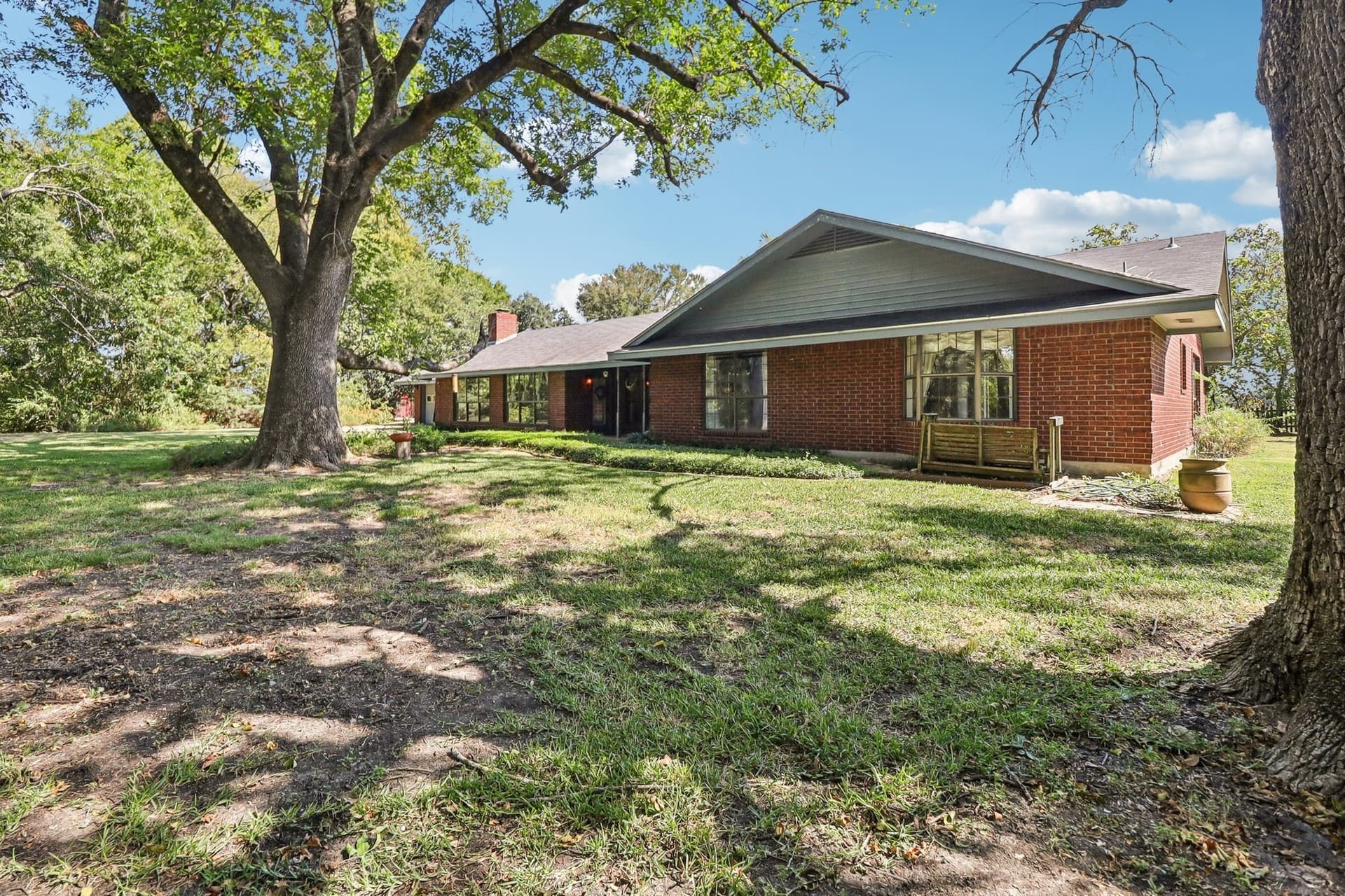 1,391.08 acres in Ellis County - photo 3