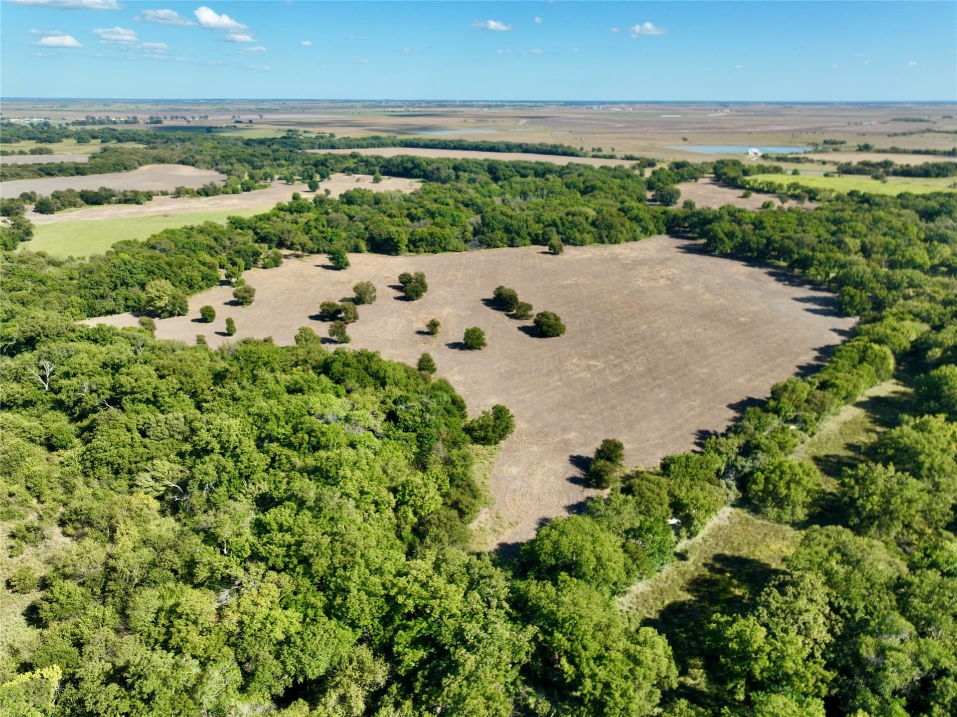 1,391.08 acres in Ellis County - photo 27