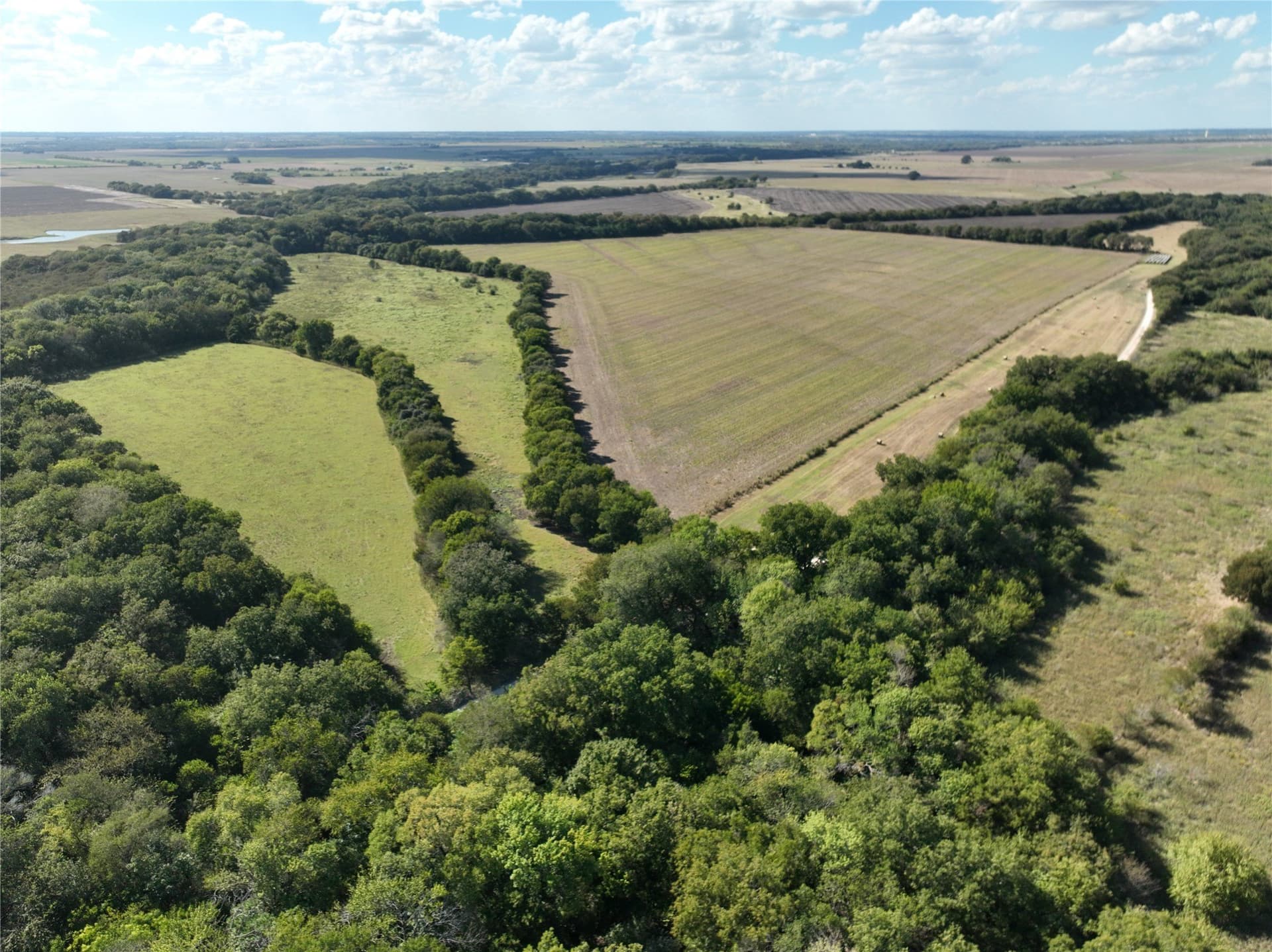1,391.08 acres in Ellis County - photo 21