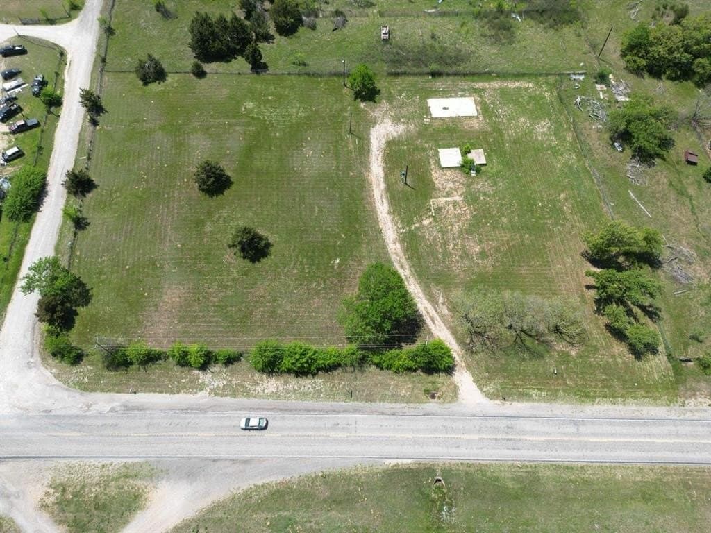 2.49 acres in Montague County gallery image 2